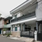 Reddoorz At Flamboyan Harapan Indah